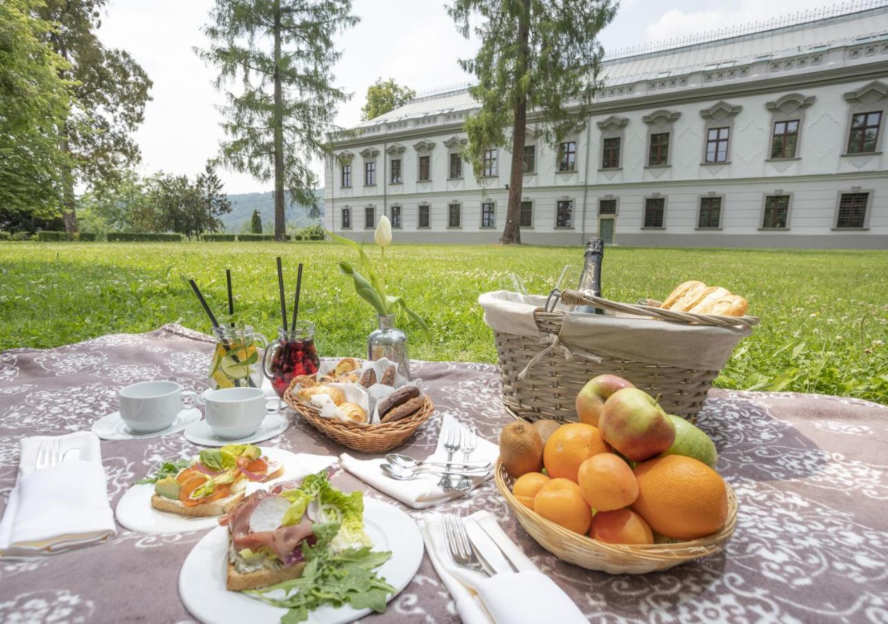 Hotel Gino Park Palace Považská Bystrica Esterno foto